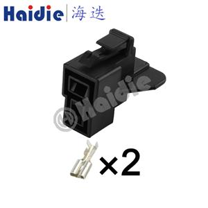 wiring connector     MG610684-5