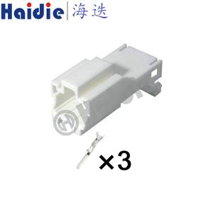 wiring connector  7122-8335/MG620395