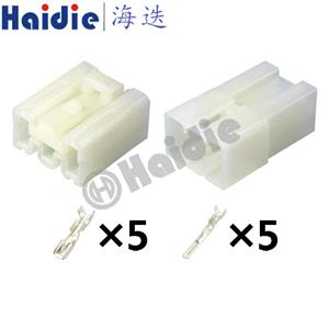 wiring connector    MG620211/MG610189