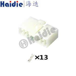 wiring connector    MG610216  MG620217