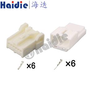 wiring connector   7283-8660 7282-8663