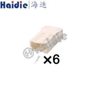wiring connector 7122-8365/MG620401
