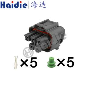 wiring connector  MG641521-4
