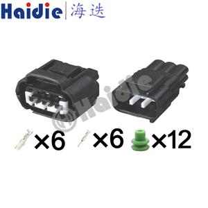 wiring connector MG651104  MG641107-5