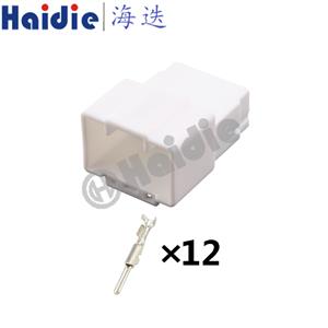 wiring connector  MG645610