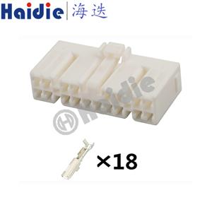 wiring connector MG651074
