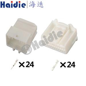wiring connector 1376103-1/1473413-1  1318917-1/1717112-1/1379668-2/90980-12200