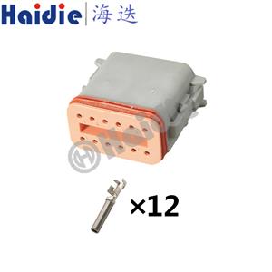 wiring connector  DT06-12S