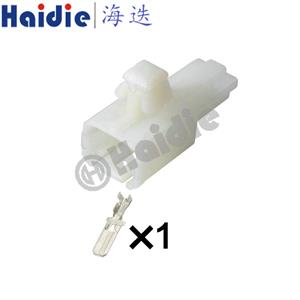 Auto connector HD018B-6.3-11