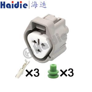 3pin wiring connector  6189-0179