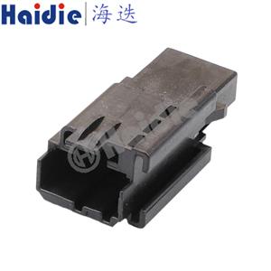 4pin  Auto wiring cable connector include terminals pins 31068-1070