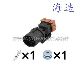 Auto connector PK011-01027