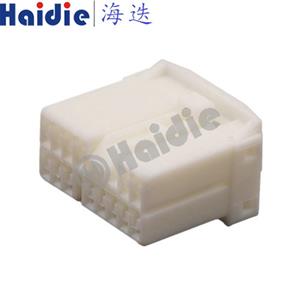 Auto Connector 1746847-1