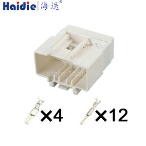 Auto connector MG641007