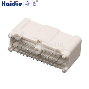Auto Connector 6098-3572
