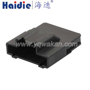 Auto Connector Inlude Terminals and Seals HD104-0.6-11