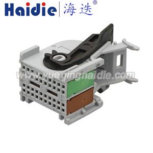 Auto Connector Inlude Terminals and Seals 953122-2