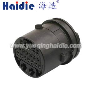 Auto connector 13158679
