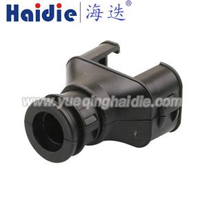 Auto Connector Inlude Terminals and Seals 2035047-3