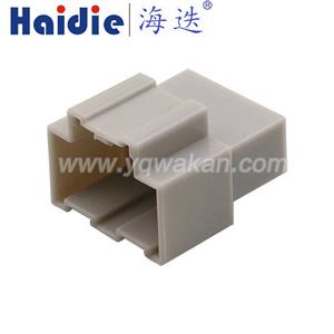Auto Connector HD162T-0.6-11