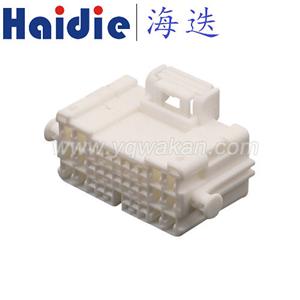 Auto Connector Inlude Terminals and Seals MG651711/7283-5667