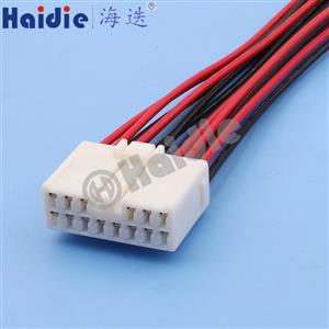 wire harness  MG651110 18AWG 20CM