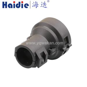 back shell 965785-1  WJ057
