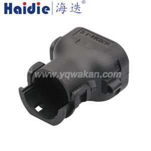 back shell 1670364-1  WJ058