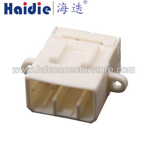8 Pin wiring connector 1-174937-1