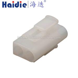 Auto connector 926102-1