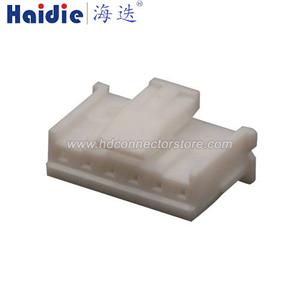 Auto connector HD068M-0.6-21