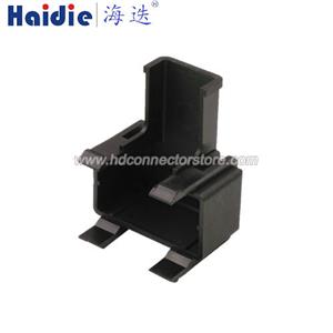 cover HG004