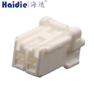 Auto Connector 504693-0200