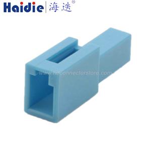 Auto Connector HD044YA-0.6-11