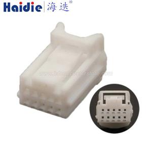 Auto connector HD102A-0.7-21