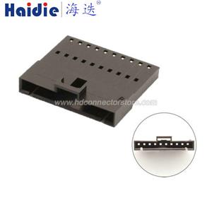 Auto connector 70107-0010