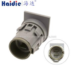 Auto Connector HD202Q-1-11