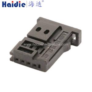 Auto connector 2282152-1