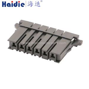 Auto connector 1-178128-6