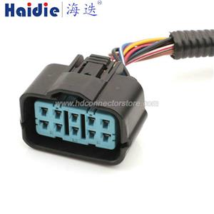 Auto connector HD103C-2.2-21