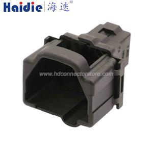 Back shell WJ545