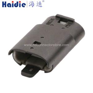 Auto connector 52266-0411
