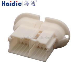 Auto connector MG620689