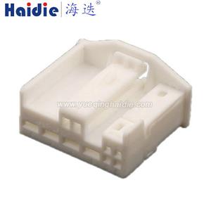 Auto connector 1-1241779-1