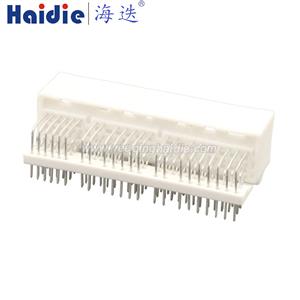 Auto connector 353830-5