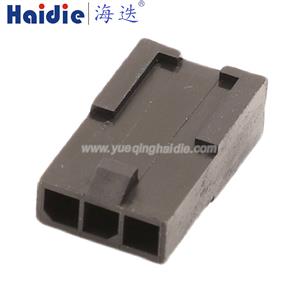 Auto connector 1445049-3