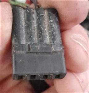 auto connector with terminal HD049F-3.5-21