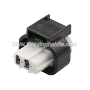 Auto connector 1903796-1
