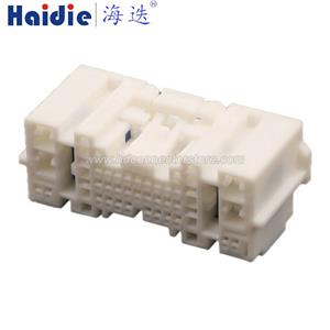 Auto connector 6099-0195