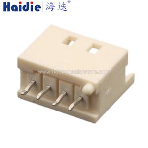 Auto connector 1747067-4
